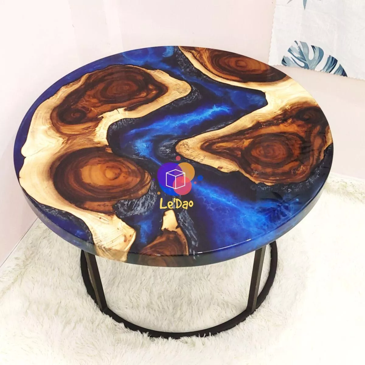 Bàn epoxy hiệu ứng dòng sông River